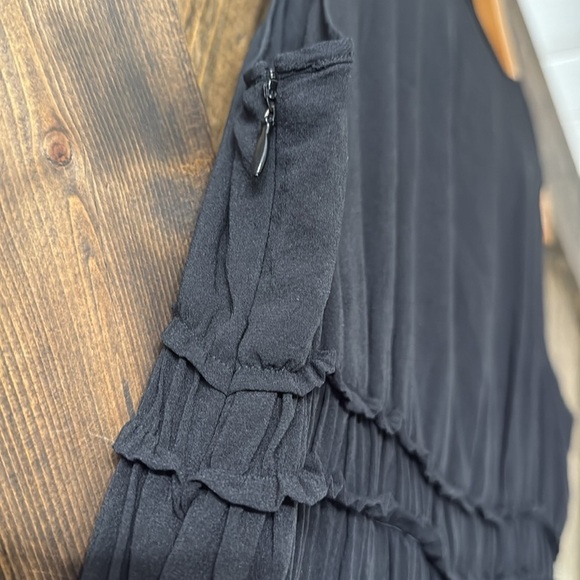 BURBERRY Silk Shift Dress - Picture 7 of 12